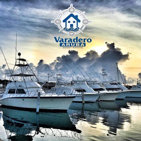 Varadero Marina Airport Guests Rooms Oranjestad Eksteriør bilde