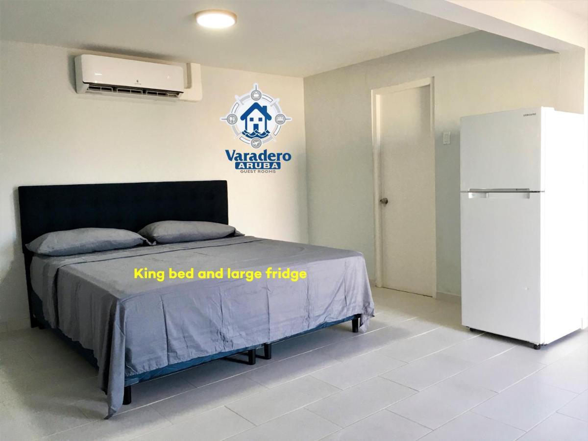 Varadero Marina Airport Guests Rooms Oranjestad Eksteriør bilde
